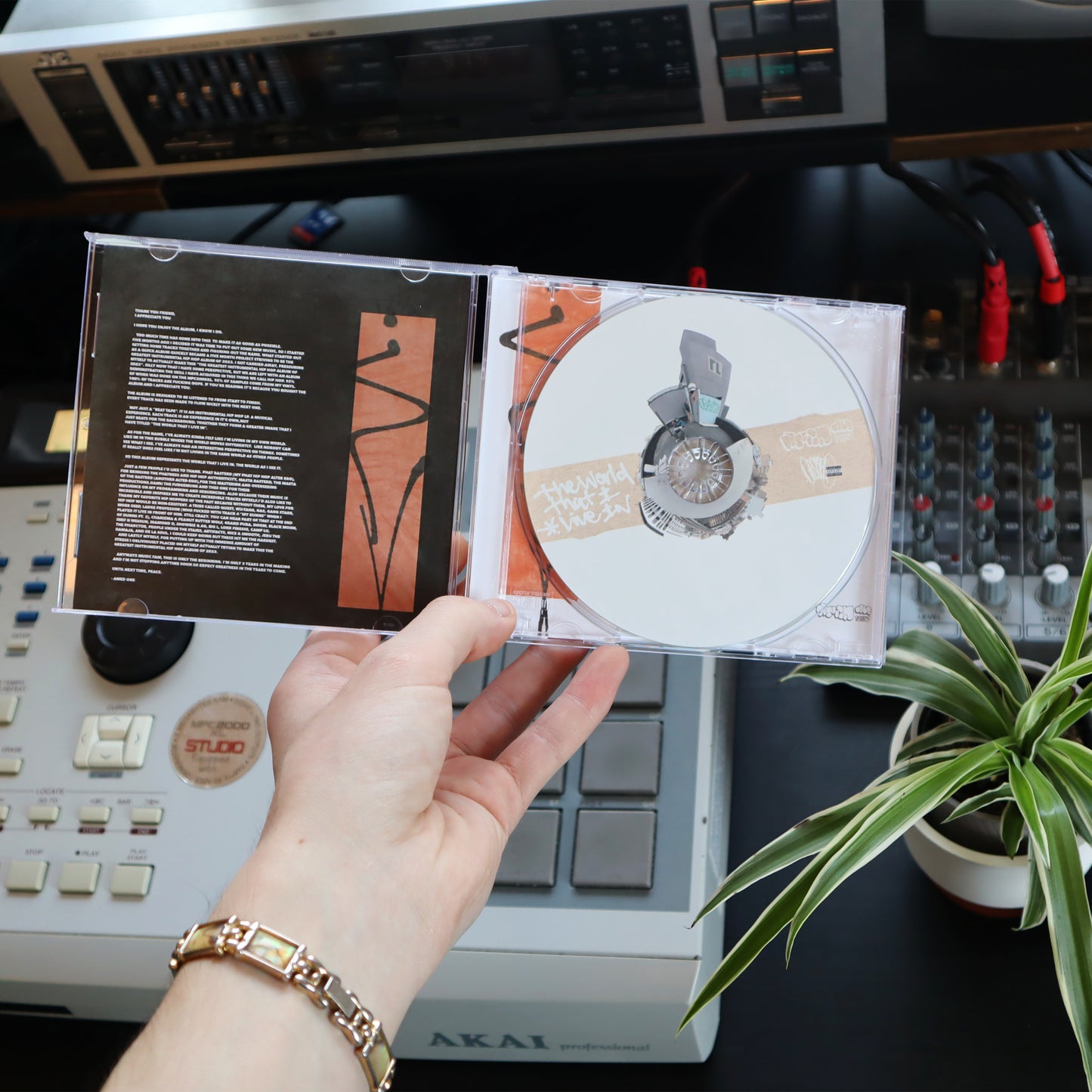 Cassettes & CD's