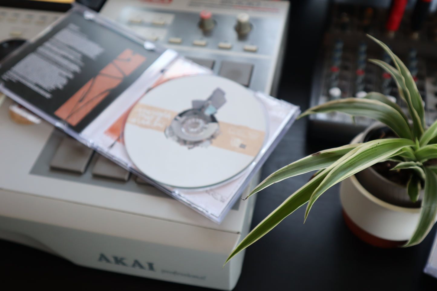 Cassettes & CD's
